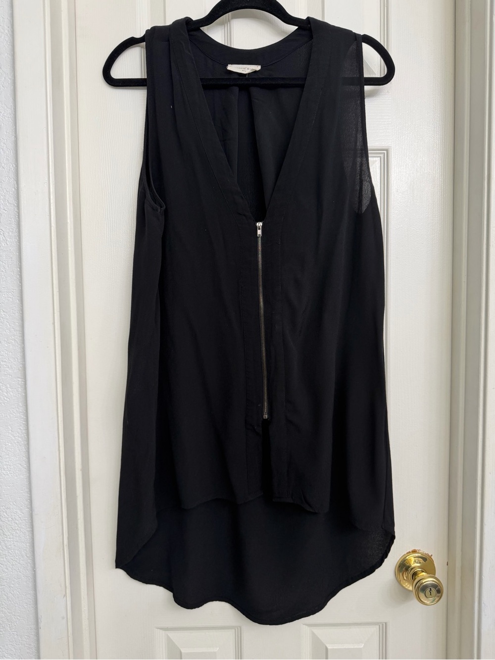 7007 Sophie Rue Black Sleeveless Zip-Front Women’s Top
